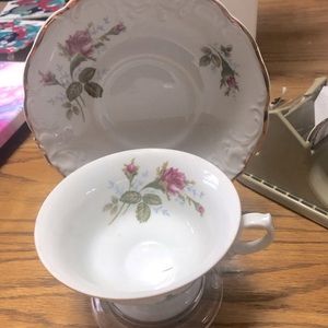 Set of 6 Vintage Wallwell Porcelain Teacup & Saucer